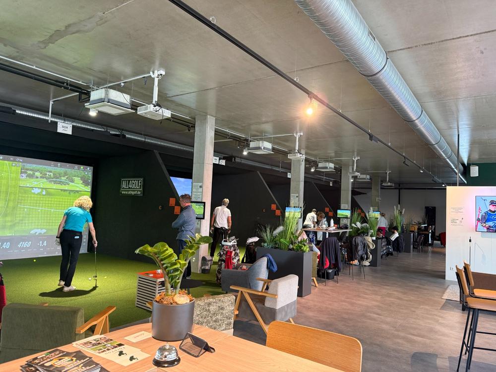 Golf-Simulator-Boxen
